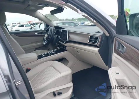 2024 Volkswagen Atlas 2.0T Sel Premium R-Line z USA, uszkodzony, nr VIN 1V2FR2CA7RC595004